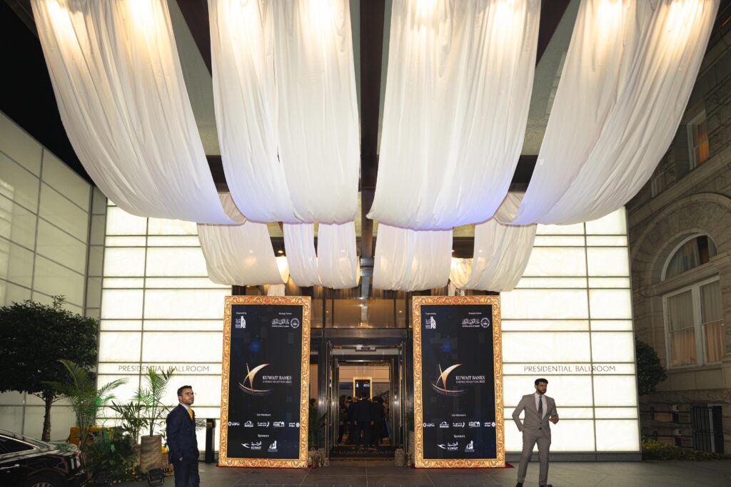 Waldorf Astoria TriVision AV audiovisual